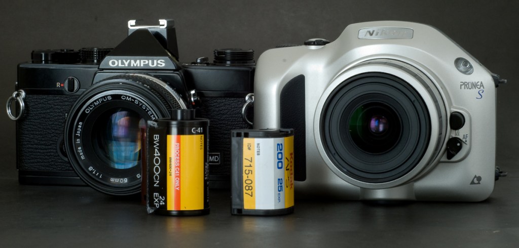 Olympus OM-1/ Nikon Pronea S / Cartridge