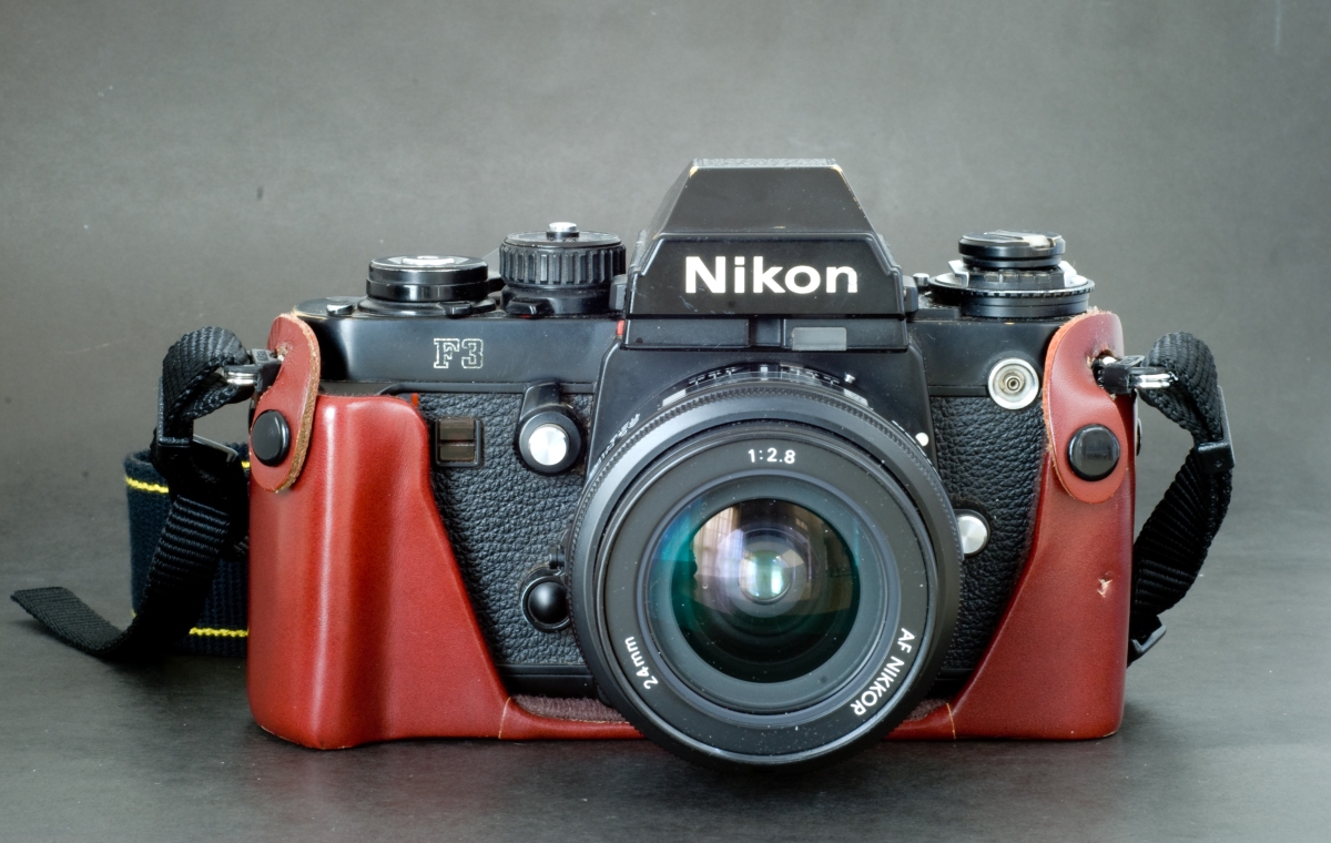 Nikon F3 in CF-22 case