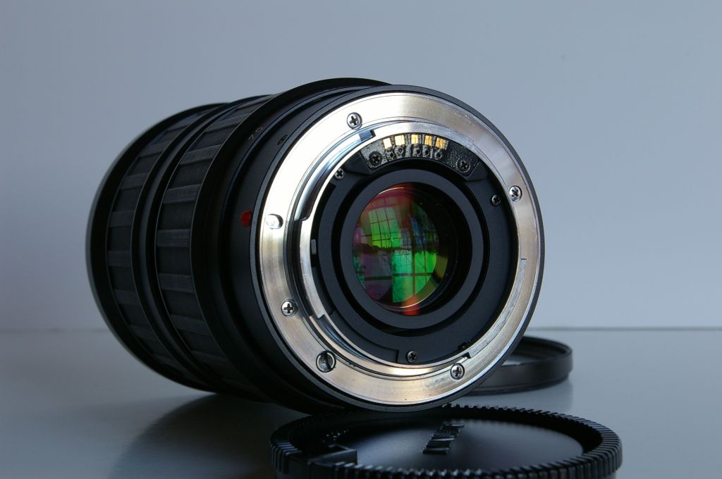 Angenieux 28-70 AF (view of the mount)