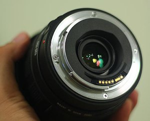 EF-lens-mount (source: wikipedia) EF-lens-mount (source: wikipedia)