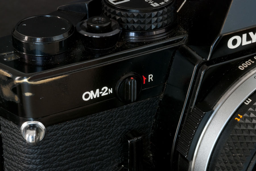Olympus OM-2n - Close-up (Front)