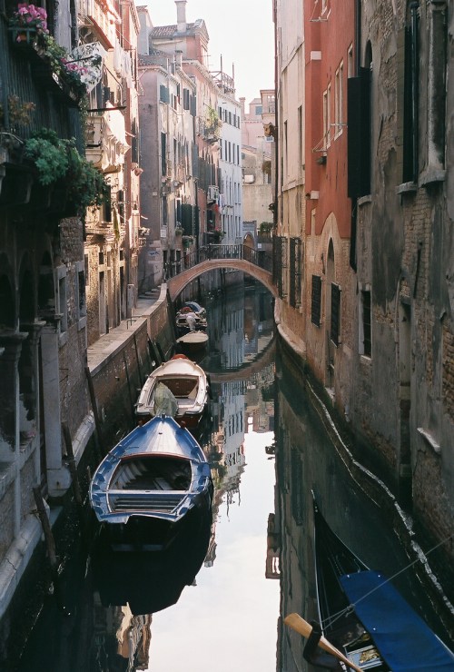 Venice - Nikon FE2 - Fujicolor 400