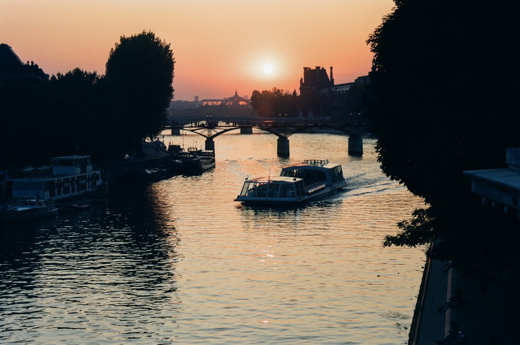 Scan_4492x6770_Paris-22